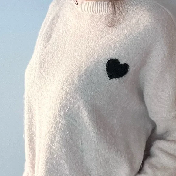 Sweater - Picture 4 of 5